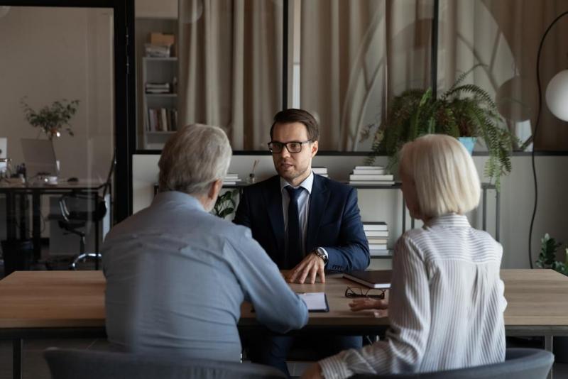 Diversifier son &eacute;pargne gr&acirc;ce aux solutions de placement bancaire, une d&eacute;marche &agrave; &eacute;tudier avec un conseiller